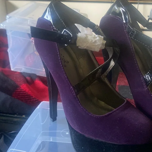 High heels - Picture 2 of 4